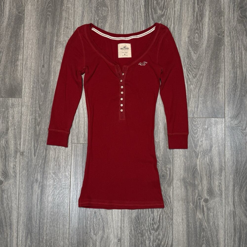 Vintage Iconic Red Hollister Henley Top Y2K Preppy SoCal Stretch Women’s Size M